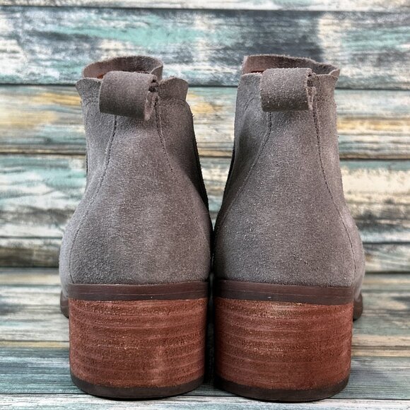 Korks Kork-Ease Womens 6.5 Chelsea Boot Gray Suede Fashion Bootie Slip On Casual - Picture 6 of 12